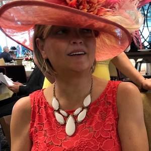 Meet your Posher, Lori